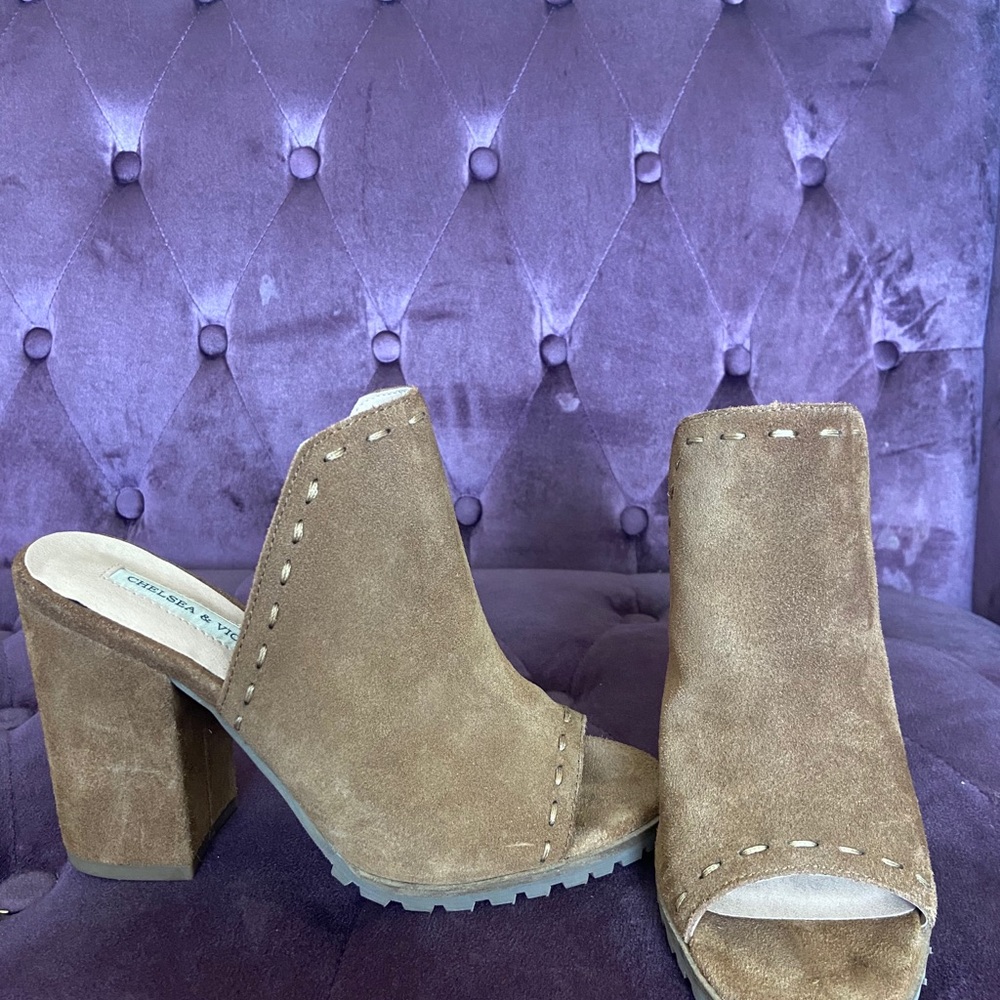 Tan suede leather upper man made sole sandals